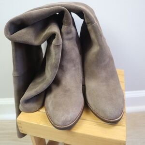 Vince Camuto Suede Over-the-Knee Boots – Gray – Women’s Size 9